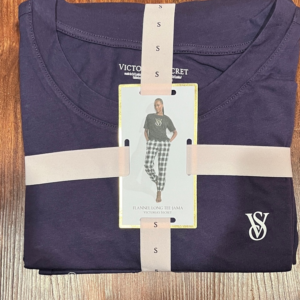 Victoria's Secret Purple Pajama Set